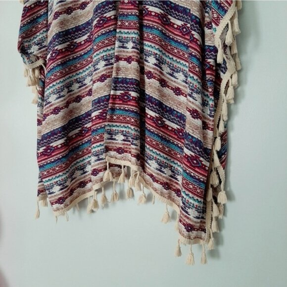 KISMET Light Boho Colorful Patterned Kimono Poncho Fringe Trim Southwestern OS - Picture 6 of 13